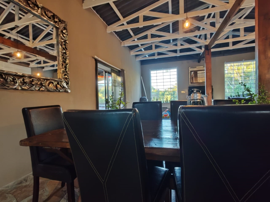 Commercial Property for Sale in Colleen Glen Eastern Cape